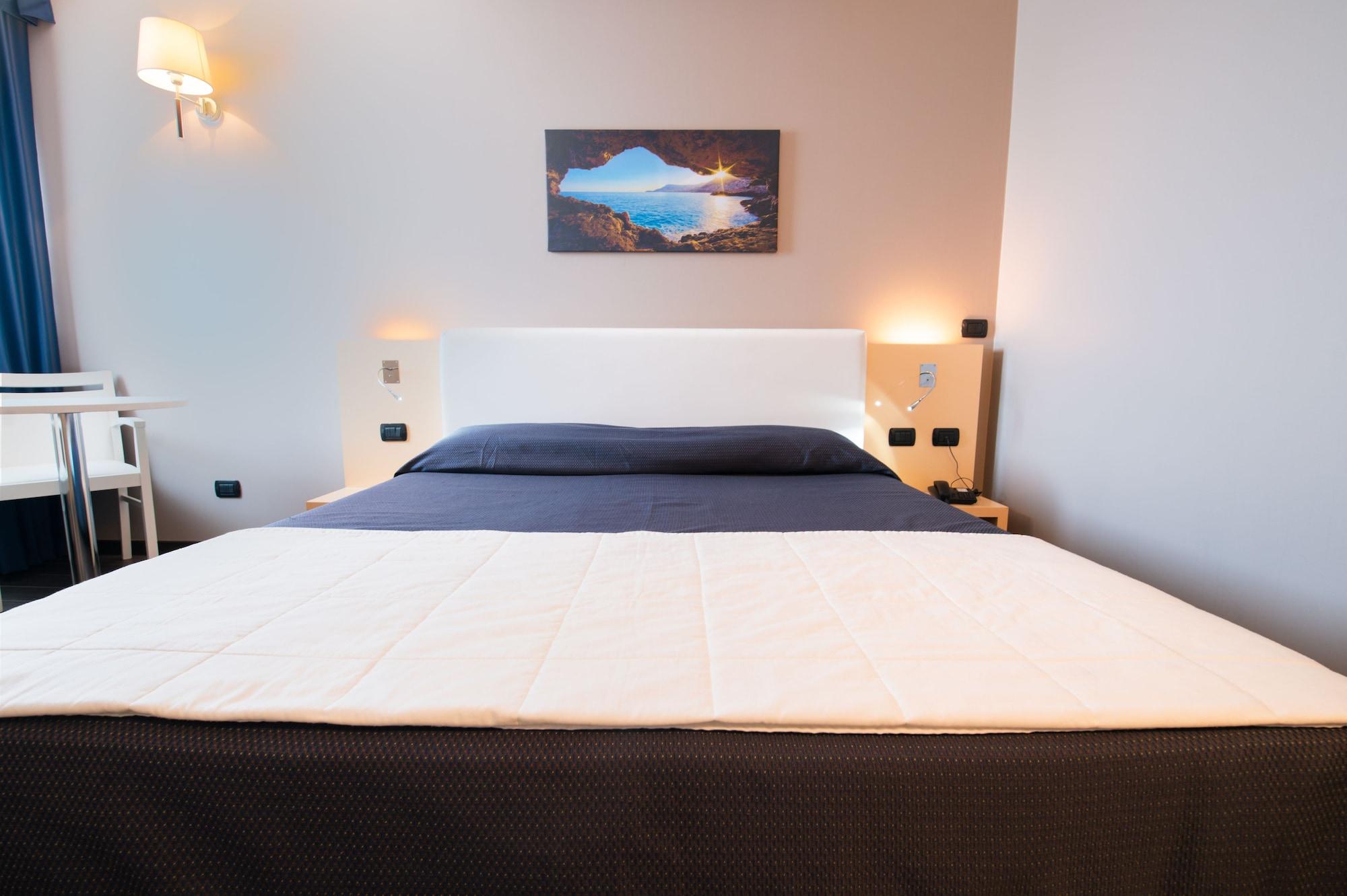Hotel Mediterraneo Villa Cortese Zewnętrze zdjęcie