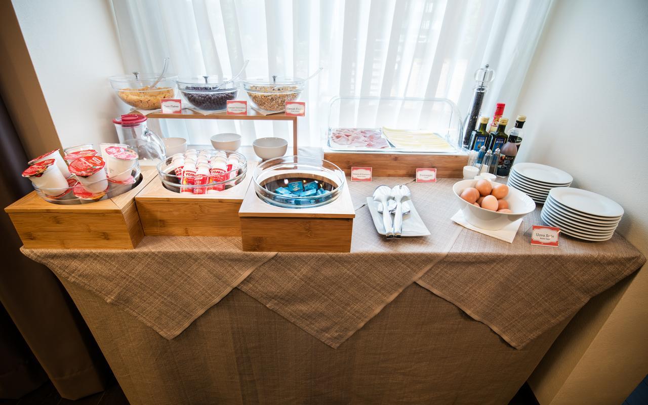 Hotel Mediterraneo Villa Cortese Zewnętrze zdjęcie