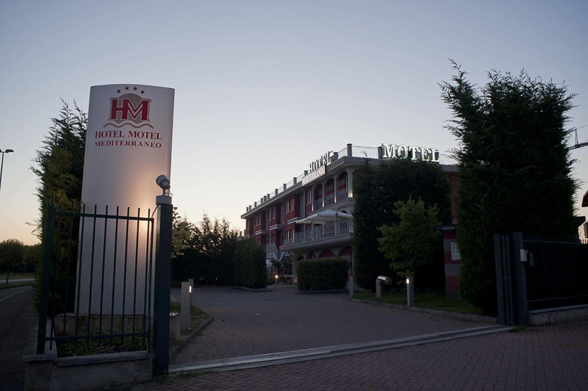Hotel Mediterraneo Villa Cortese Zewnętrze zdjęcie